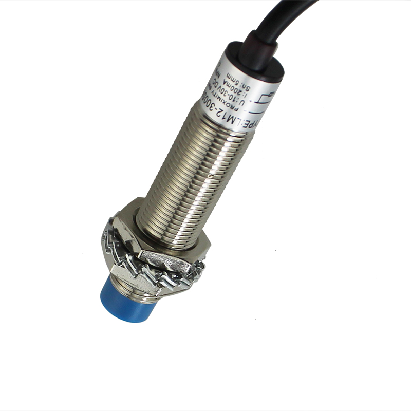 Cylindrical Metal Inductive Proximity Sensor LM12-3005NA 